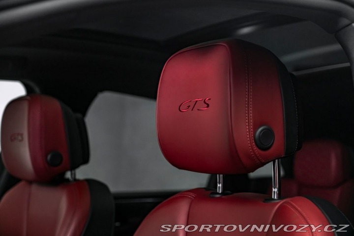 Porsche Macan GTS, vzduch, panorama, CZ 2023