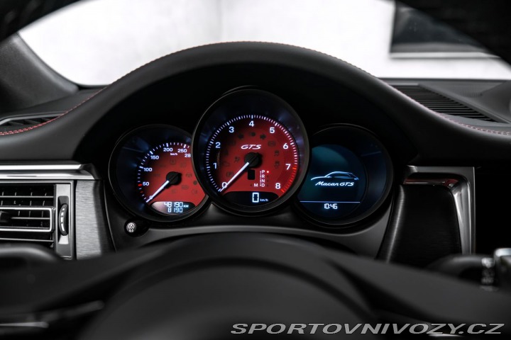 Porsche Macan GTS, vzduch, panorama, CZ 2023