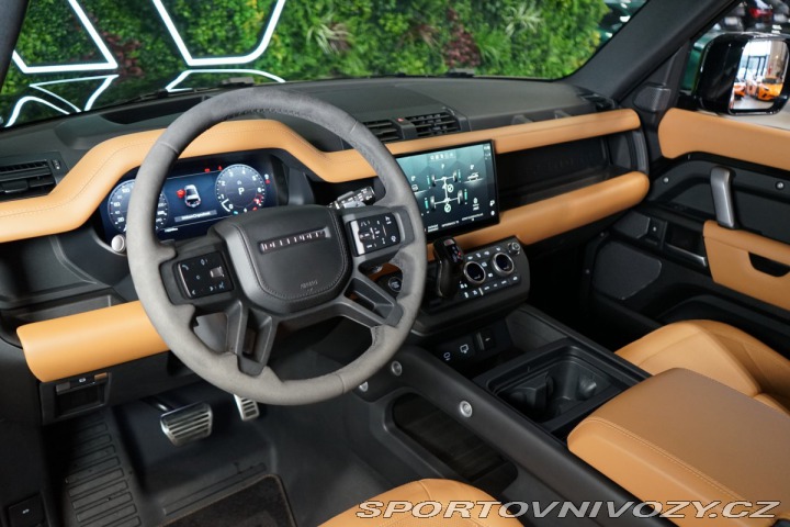 Ostatní značky Ostatní modely Land Rover Defender 90*V8*P525*HUD*TAŽNÉ*PANO 2022