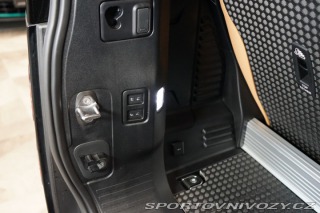 Ostatní značky Ostatní modely Land Rover Defender 90*V8*P525*HUD*TAŽNÉ*PANO 2022