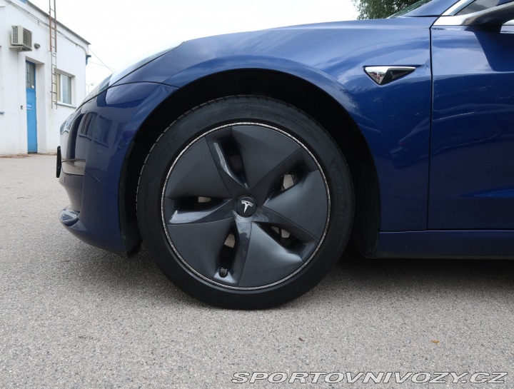 Tesla Model 3 Std Range Plus 52kWh 2019