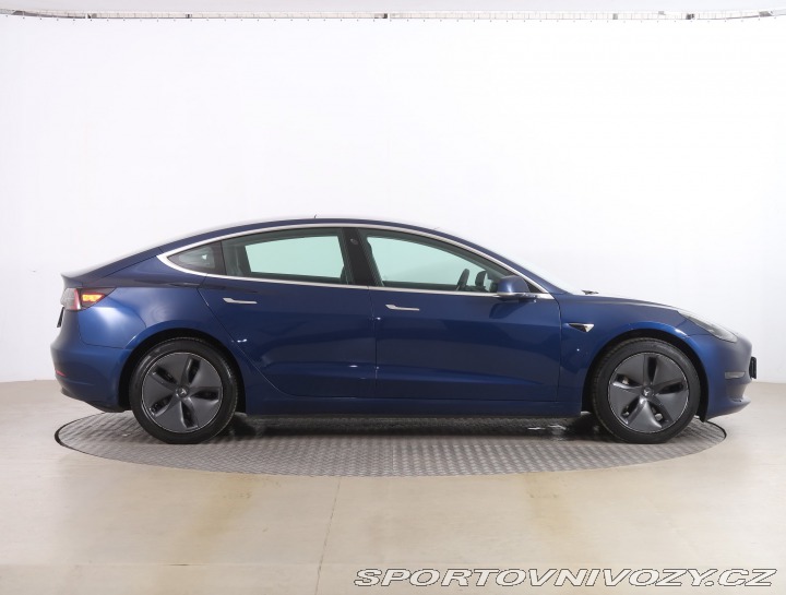 Tesla Model 3 Std Range Plus 52kWh 2019