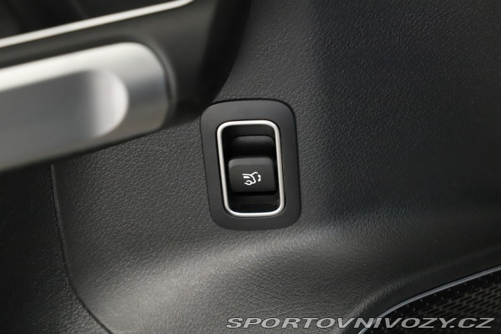 Mercedes-Benz Ostatní modely GLB AMG Line GLB 250 4MATIC 2021