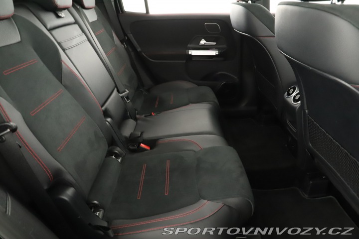 Mercedes-Benz Ostatní modely GLB AMG Line GLB 250 4MATIC 2021