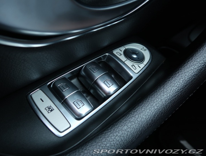 Mercedes-Benz E AMG Paket E 220 d 2017