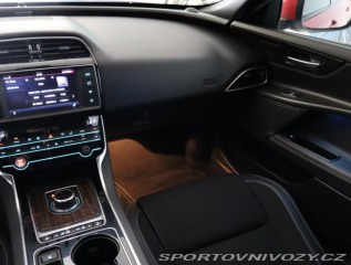 Jaguar XE R-Sport 20d AWD 2019