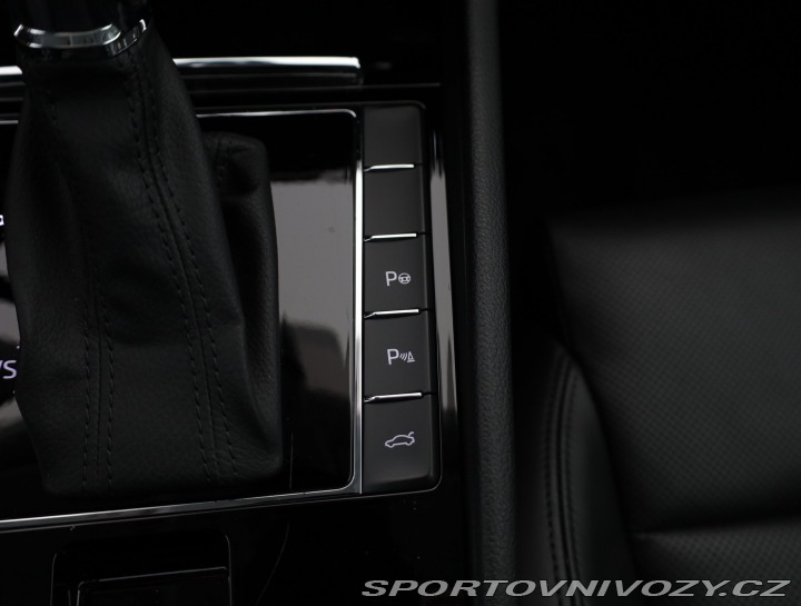Škoda Superb Laurin&Klement 2.0 TS 2016