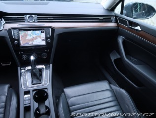 Volkswagen Ostatní modely Passat Highline 2.0 BiTDI 2016