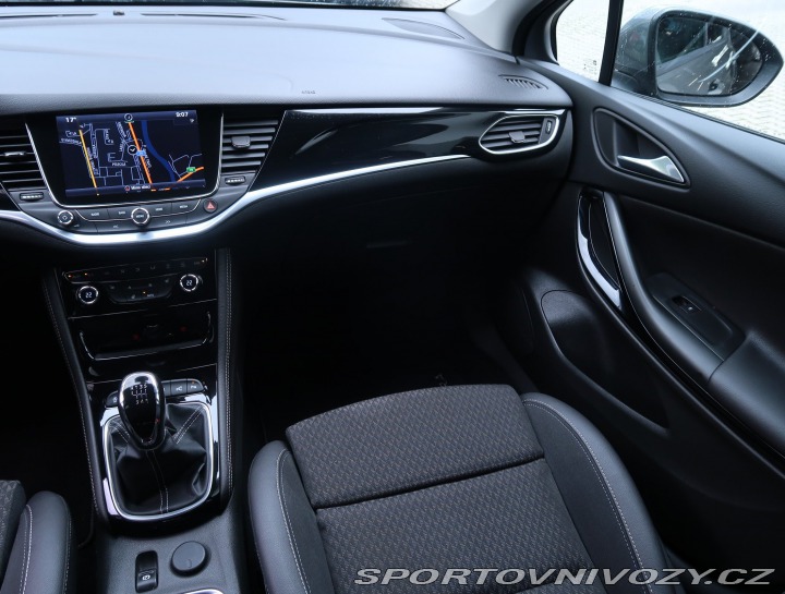 Opel Astra 1.6 T 2016