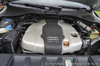 Audi Ostatní modely Q7 3,0   tdi S line. 2011