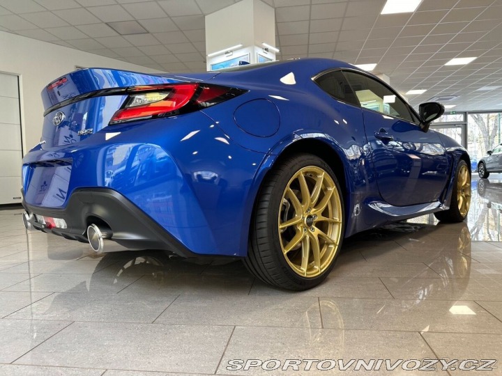 Subaru BRZ 2,4 i Limited, 6MT - zá 1800