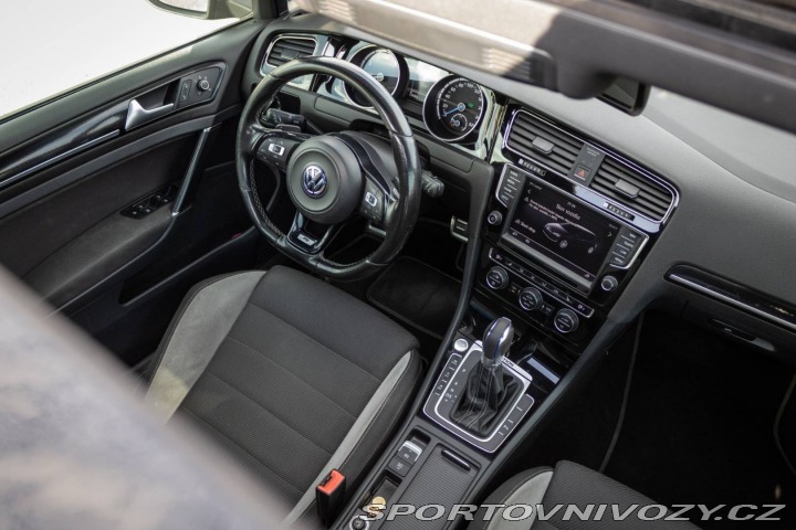 Volkswagen Golf R 2.0 TSI BMT 4MOTION DS 2014