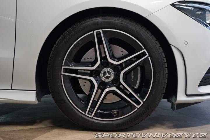 Mercedes-Benz CLA 200d*SB*TAŽNÉ*KAMERA*AMG* 2024