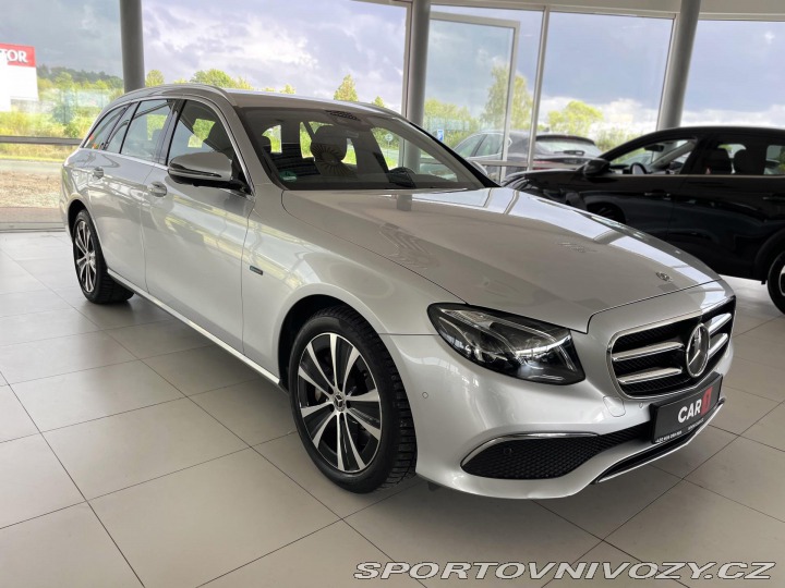 Mercedes-Benz E 300de 225kW*360kam*Webast 2020