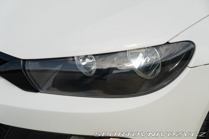 Volkswagen Scirocco 2.0 TFSI 2.0 R LINE 2009