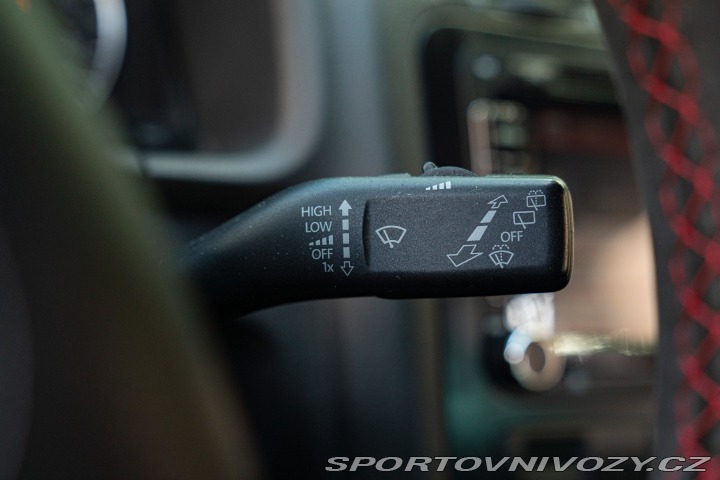 Volkswagen Scirocco 2.0 TFSI 2.0 R LINE 2009