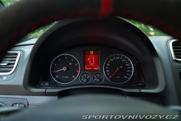 Volkswagen Scirocco 2.0 TFSI 2.0 R LINE 2009