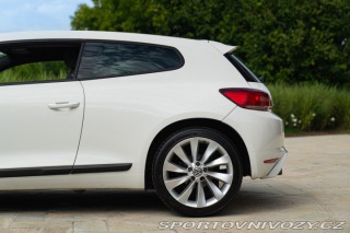 Volkswagen Scirocco 2.0 TFSI 2.0 R LINE 2009
