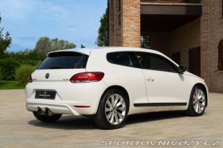 Volkswagen Scirocco 2.0 TFSI 2.0 R LINE 2009