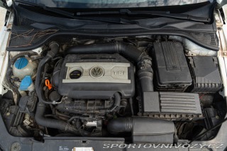 Volkswagen Scirocco 2.0 TFSI 2.0 R LINE 2009
