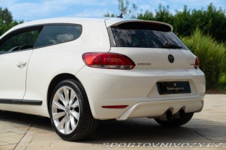 Volkswagen Scirocco 2.0 TFSI 2.0 R LINE 2009