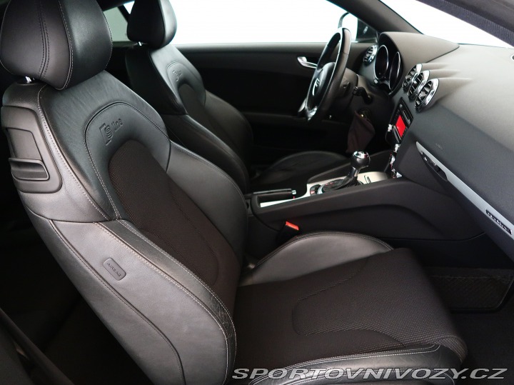 Audi TT 2.0 TFSI 2012