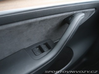 Tesla Model Y Long Range AWD 79kWh 2022