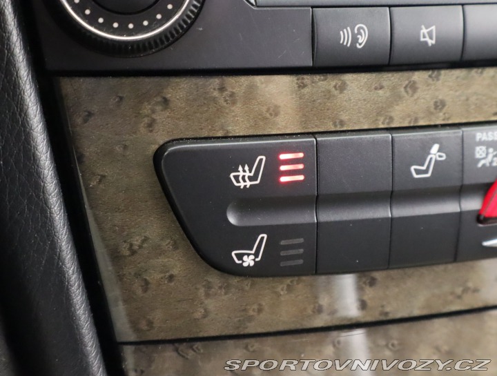 Mercedes-Benz E E 320 CDI 4MATIC 2006