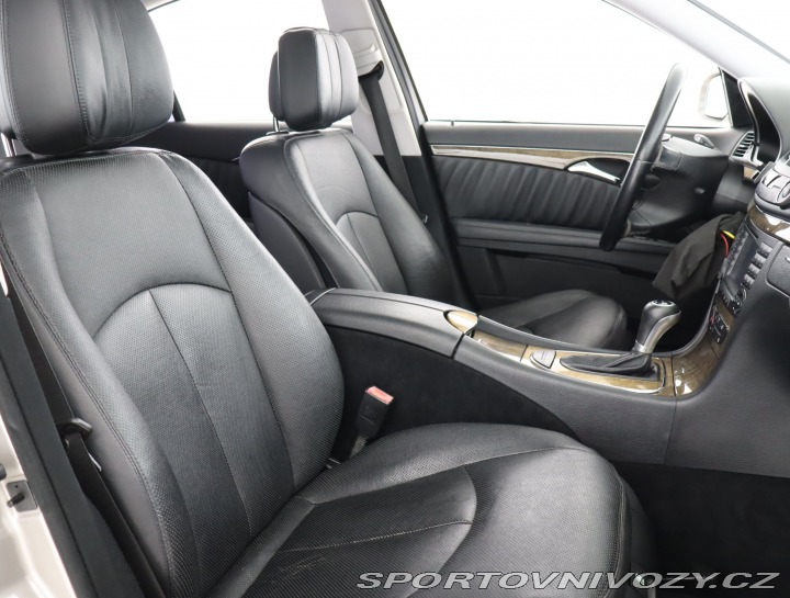 Mercedes-Benz E E 320 CDI 4MATIC 2006