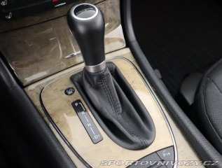Mercedes-Benz E E 320 CDI 4MATIC 2006