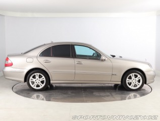 Mercedes-Benz E E 320 CDI 4MATIC 2006