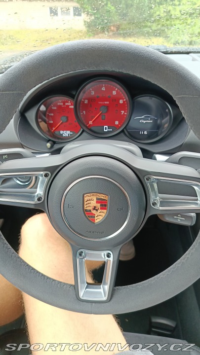 Porsche Cayman  2019