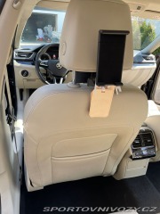 Škoda Superb L&K 1800