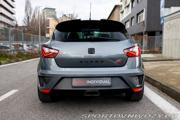 Seat Ibiza CUPRA 300 2016