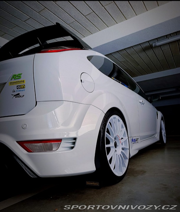 Ford Focus RS RS 2.5 T 485 PS/ 357 kW 2010