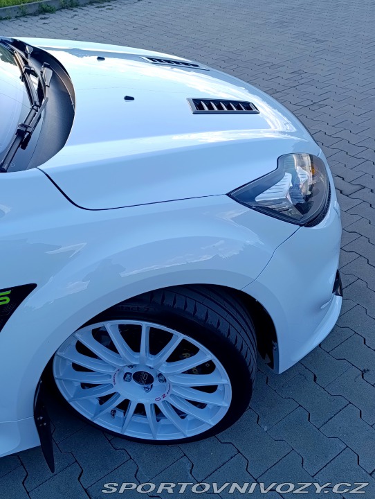 Ford Focus RS MK2  2.5 T WOLF 2009