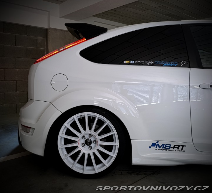 Ford Focus RS RS 2.5 T 485 PS/ 357 kW 2010