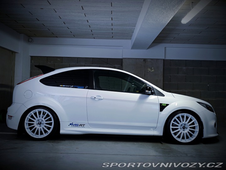Ford Focus RS MK2  2.5 T WOLF 2009