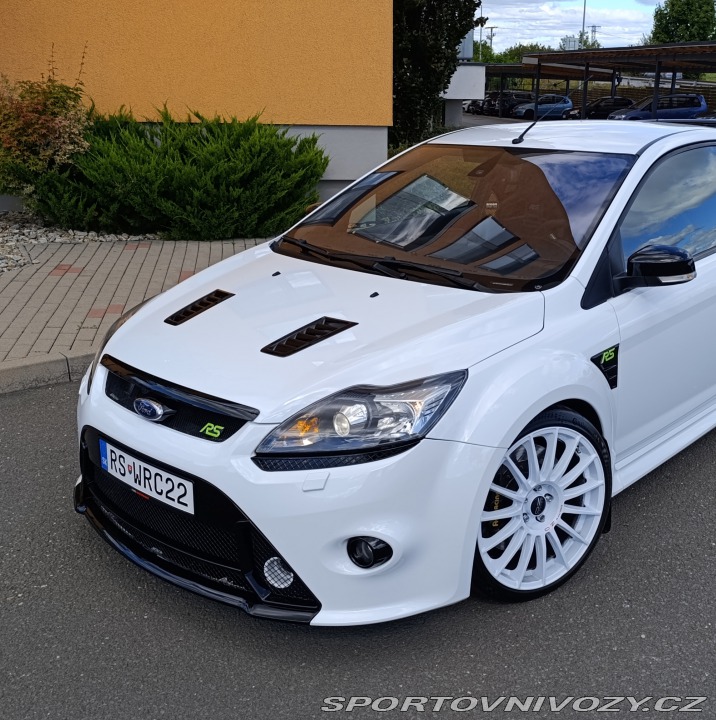 Ford Focus RS MK2  2.5 T WOLF 2009
