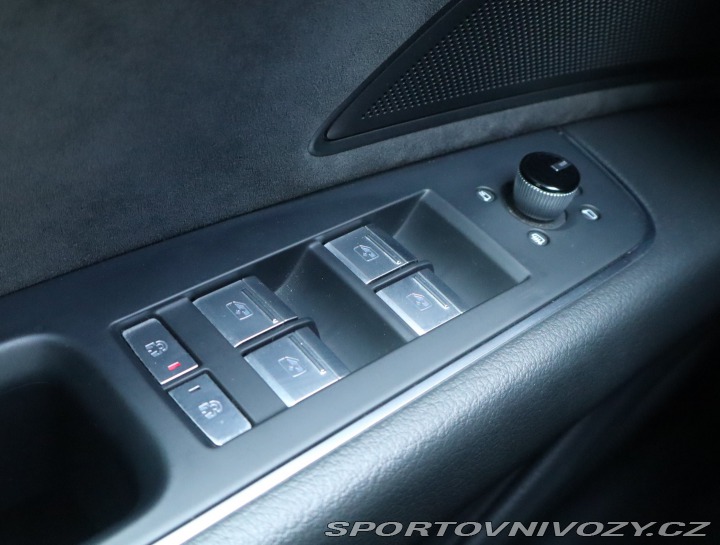 Audi Ostatní modely A8  60 TFSI e 2021