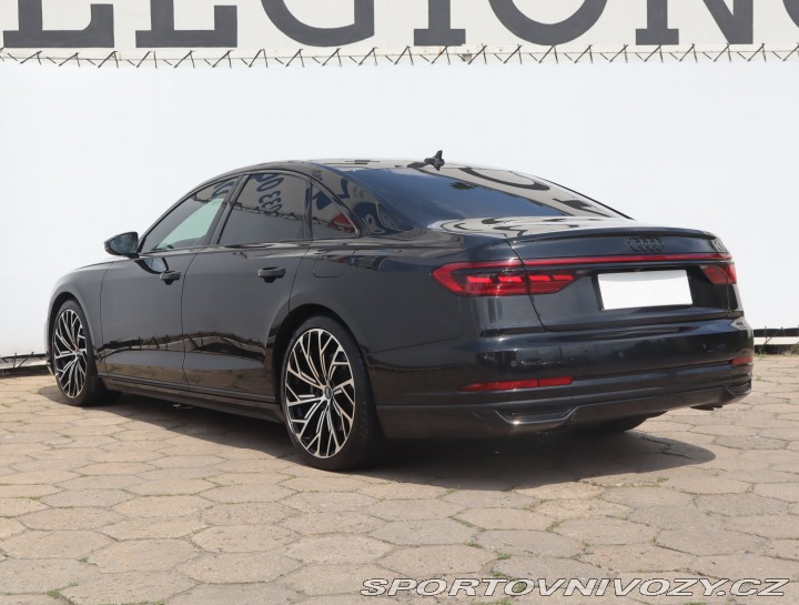Audi Ostatní modely A8  60 TFSI e 2021