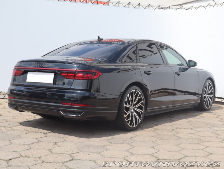 Audi Ostatní modely A8  60 TFSI e 2021