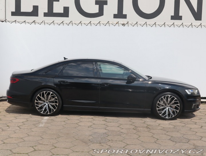 Audi Ostatní modely A8  60 TFSI e 2021