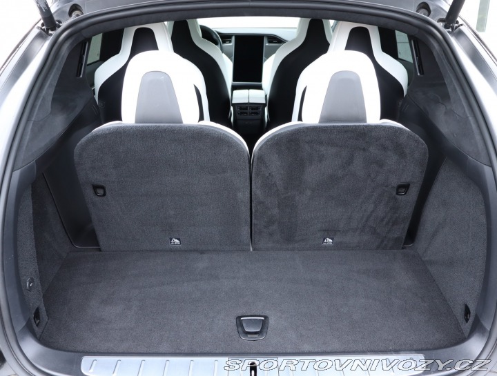 Tesla Model X 100D 2018