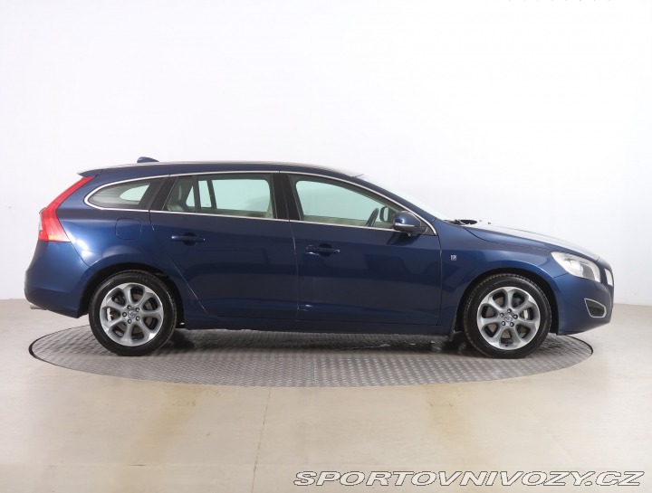 Volvo V60 Ocean Race D5 2.4 2012
