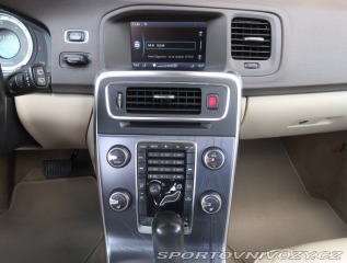 Volvo V60 Ocean Race D5 2.4 2012