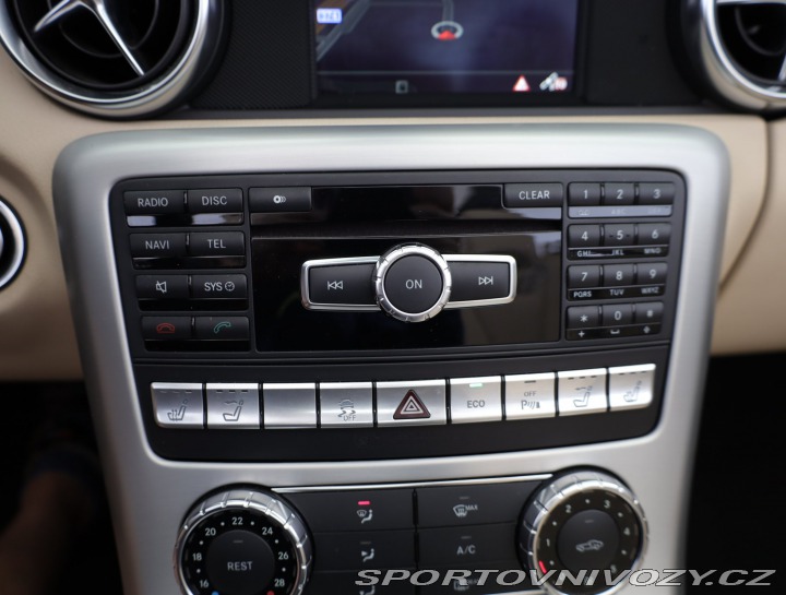 Mercedes-Benz SLK 250 CGI 2012