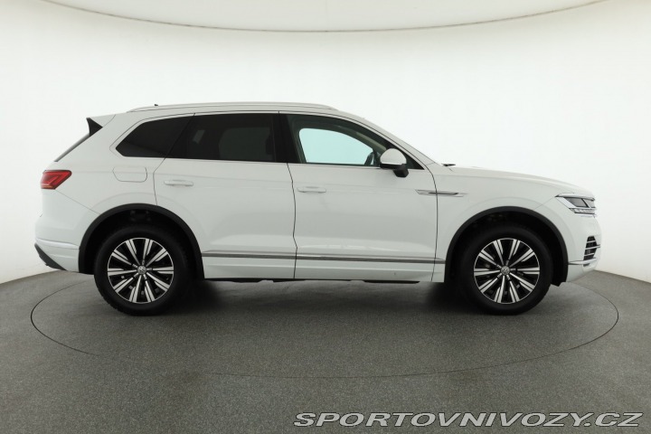 Volkswagen Ostatní modely Touareg  3.0 TDI 2018