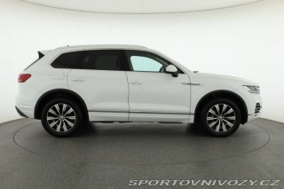 Volkswagen Ostatní modely Touareg  3.0 TDI 2018