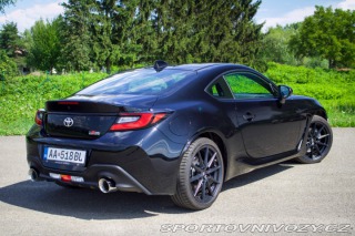 Toyota GR86 2.4 Boxer Dynamic 2023